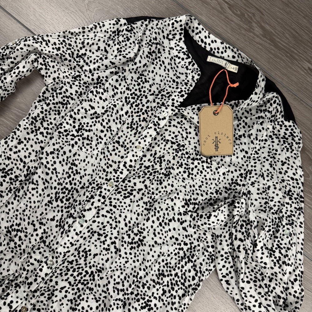 Knot Sisters Women's Long Sleeve Dot Pattern Blouse White Black Large New